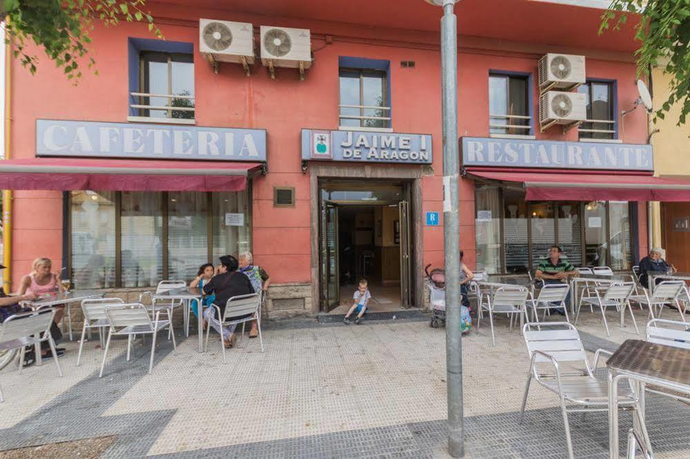 Hostal Jaime I Huesca Exterior photo